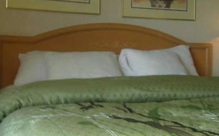 Pleasant Stay Inn & Suites