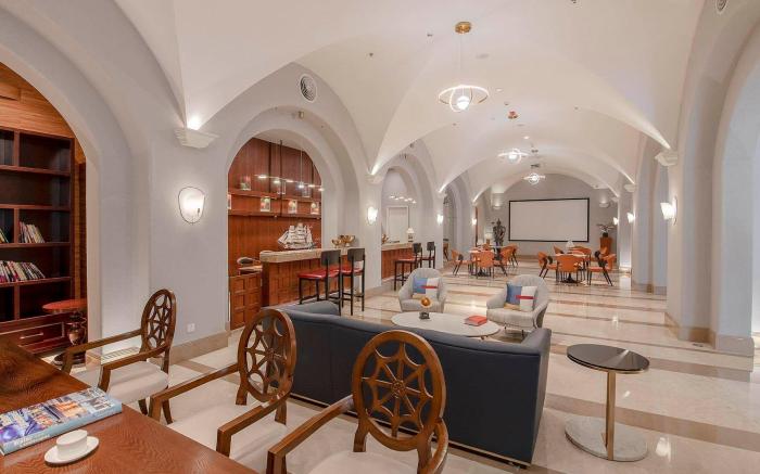 Park Inn Beihai Silver Beach Wanda plaza