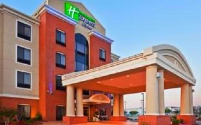 Holiday Inn Express & Suites Carlisle By IHG