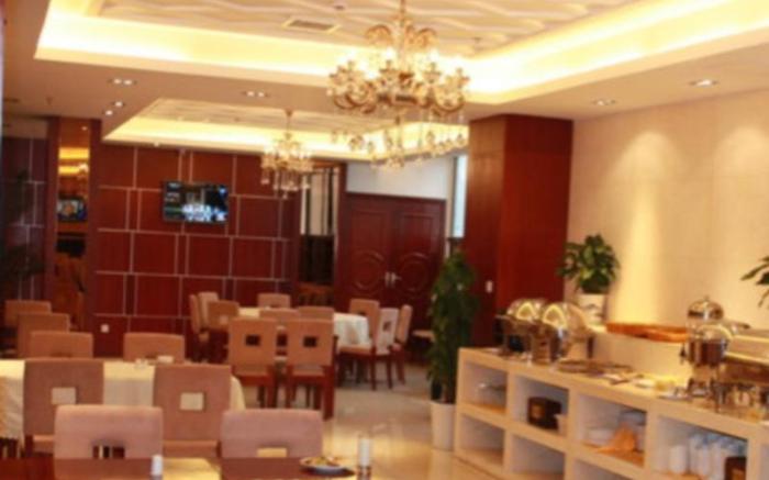 Vienna Hotel Jiangxi Nangchang Bayi Square