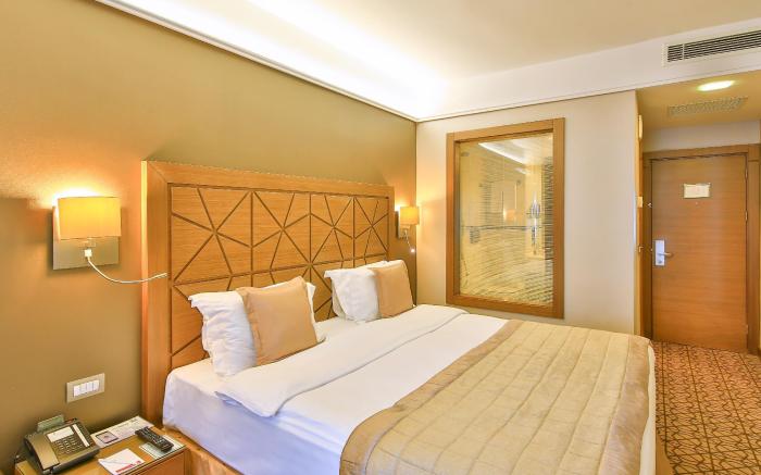 Ramada by Wyndham Istanbul Taksim