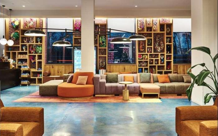 Radio Hotel