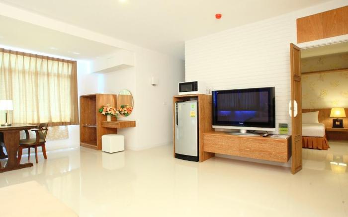 G2 Hotel Group