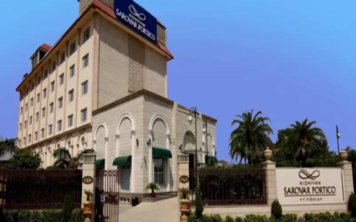 Nidhivan Sarovar Portico Vrindavan