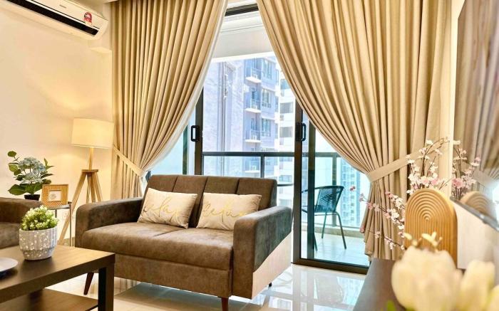 R&F Inner Circle View:Spacious 2BR@8-12pax