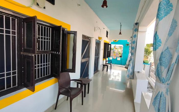 Iora Guesthouse