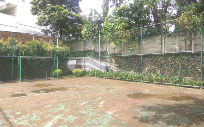 CozyStay 2BR at Bogor Valley Apartment By Travelio