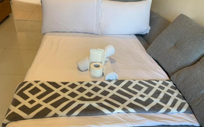 Mactan Newtown 2 BEDS with POOL access
