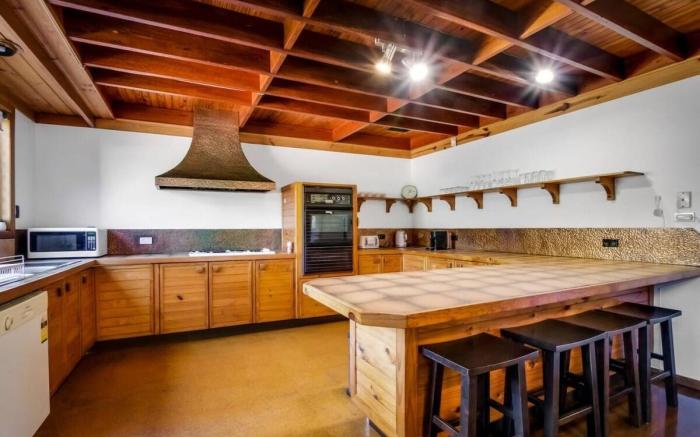 Spacious, Serene BNE Loft