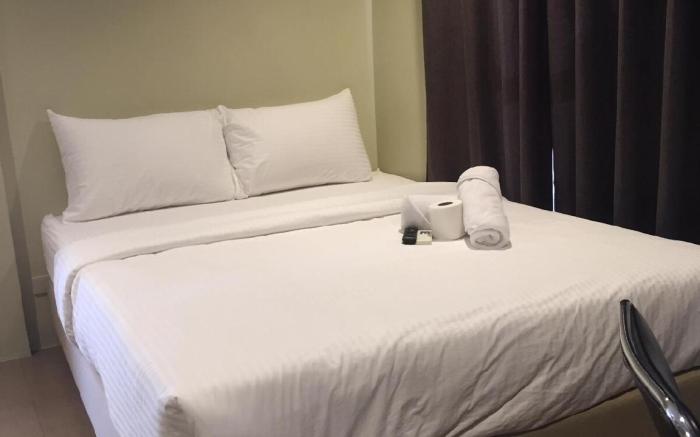Spacious Studio Apartment B203