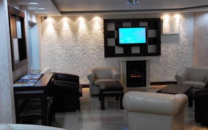 Artan Hotel
