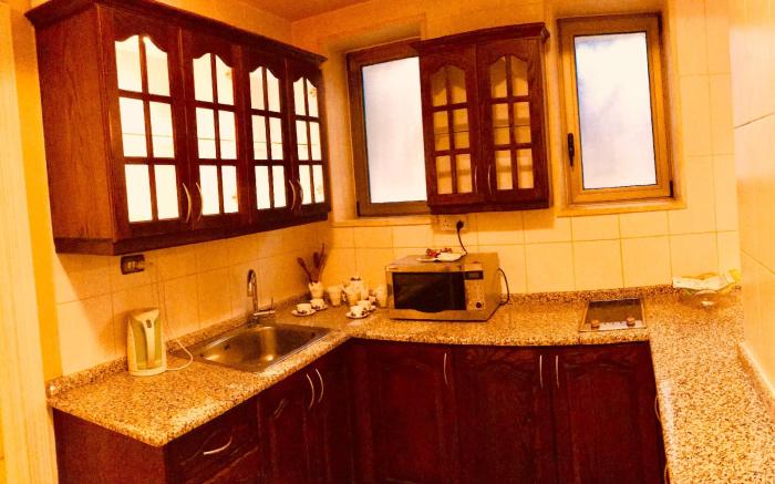 Jad Hotel Suites