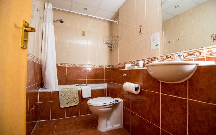 Ivy Bush Royal Hotel by Compass Hospitality