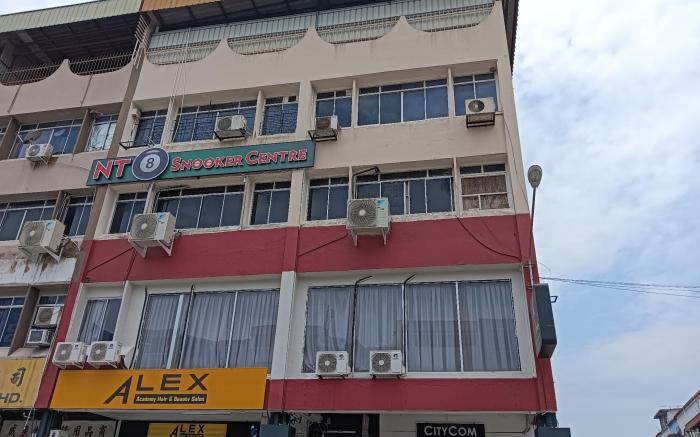 OYO 90863 Hi Inn 2