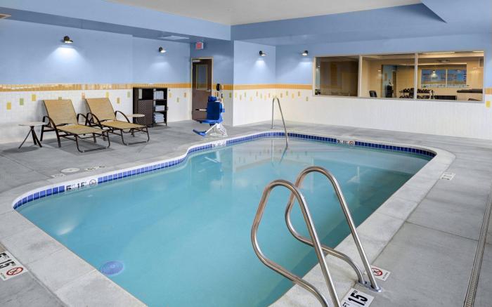 Fairfield Inn & Suites Hollister