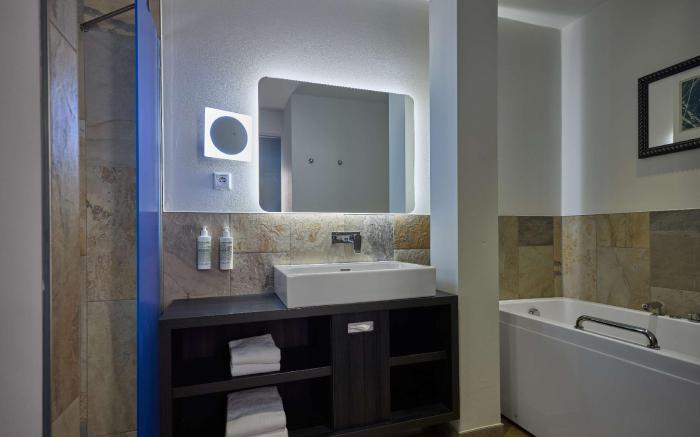 Mainport Hotel Rotterdam