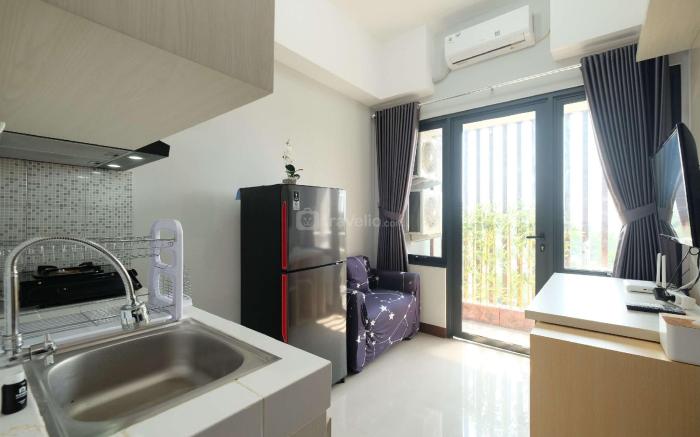 Comfortable 2BR Royal Heights Apt By Travelio