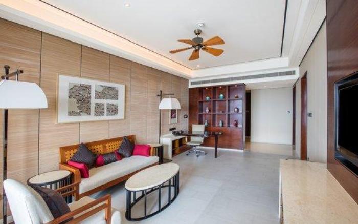 Crowne Plaza Sanya City Center By IHG