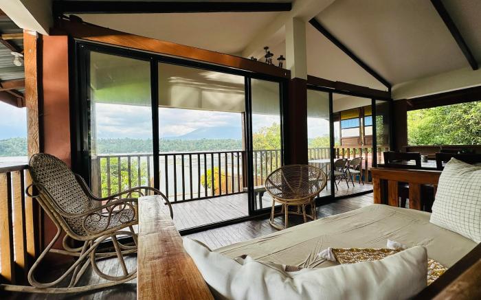L'AGO Lakefarm and Mountain Resort