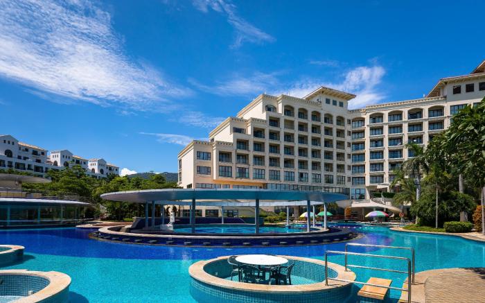 Ocean View Resort Yalong Bay