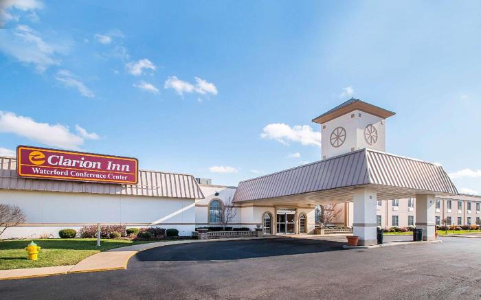 Clarion Inn Elmhurst - Oak Brook near I-88, I-290, I-294