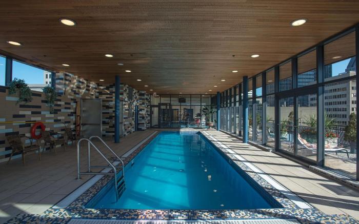 Le Square Phillips Hotel & Suites