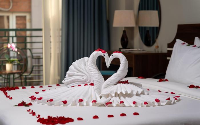Astoria Hanoi Hotel & Travel