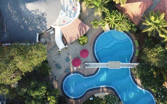 Sashas Holiday Village