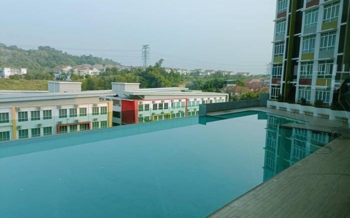 Homestay Mahkota Valley Suite Kuantan By Qalisha