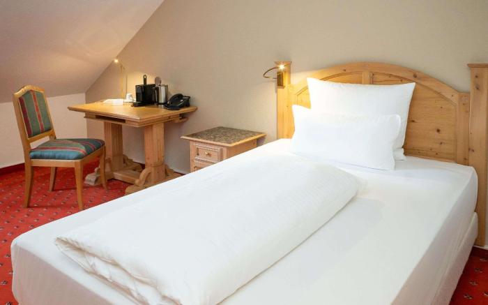 Atomis Hotel Munich Airport by Mercure