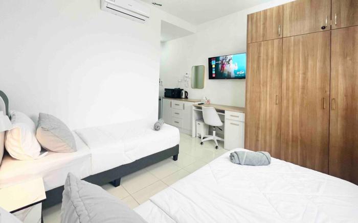 Studio Room Near Airport KLIA1/2