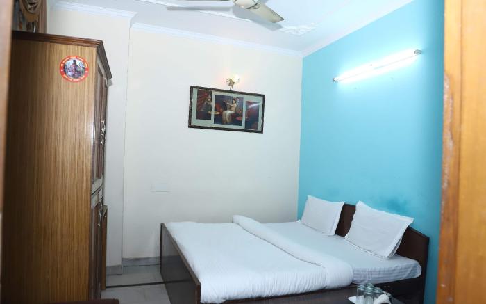 Hotel royal golden - CHANDIGARH
