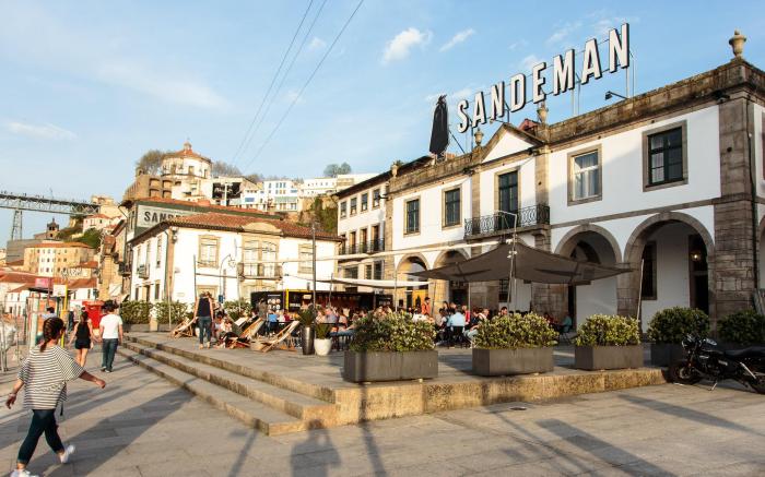 The House of Sandeman - Hostel & Suites