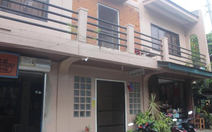 Laguno Bed And Breakfast Hostel