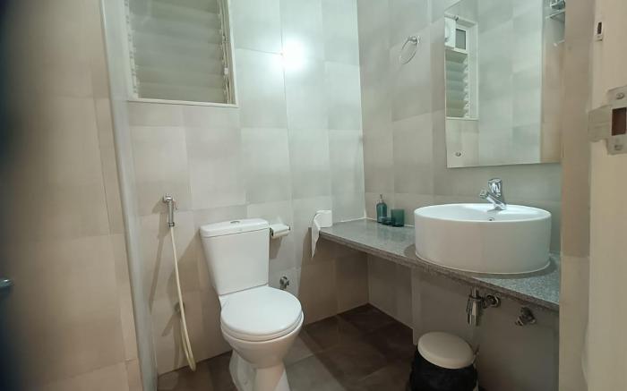 1.5BHK Non A/C