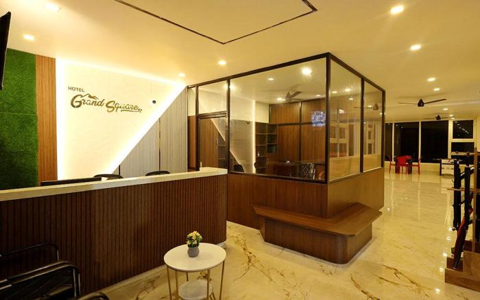 Hotel Grand Square