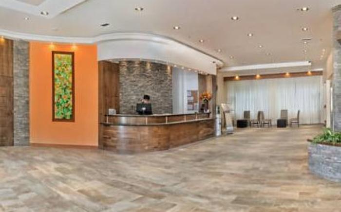 Huinid Pioneros Hotel