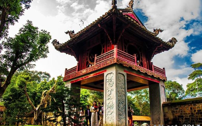 Khách sạn LANHA (Lanha Hotel)