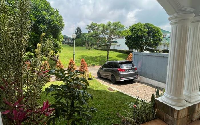 Villa MaMA Puncak resort