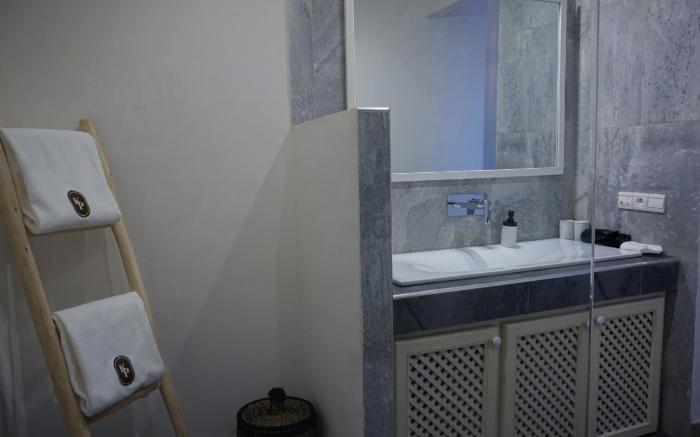 RIAD KALE POLIS