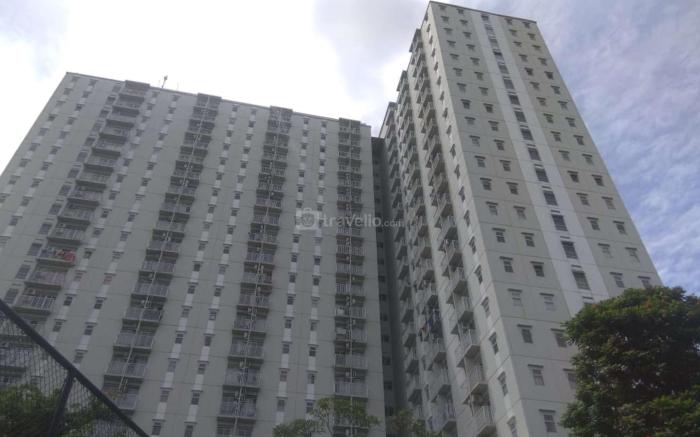Modern Look 2BR at Bogor Valley Apt By Travelio