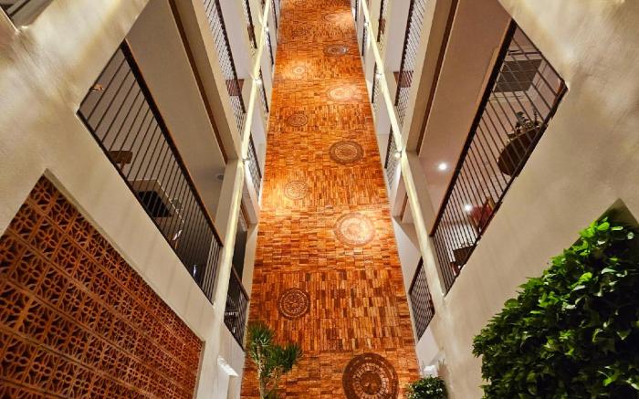 Little Gem. An Eco-Friendly Boutique Hotel & Spa