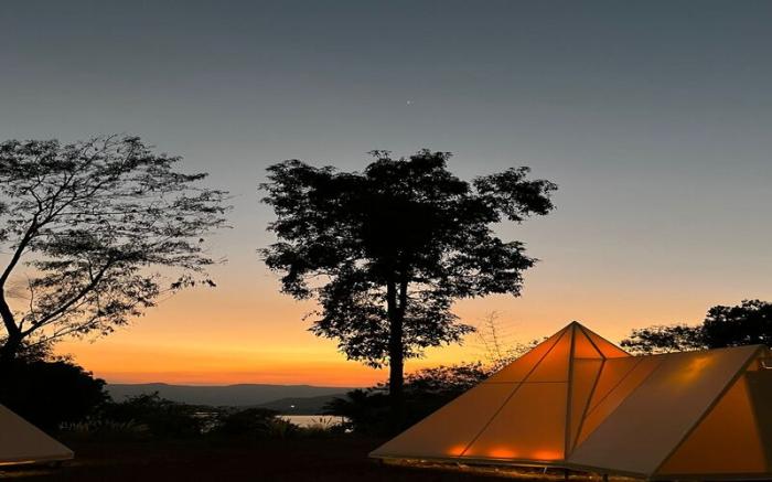 Glampx Everest