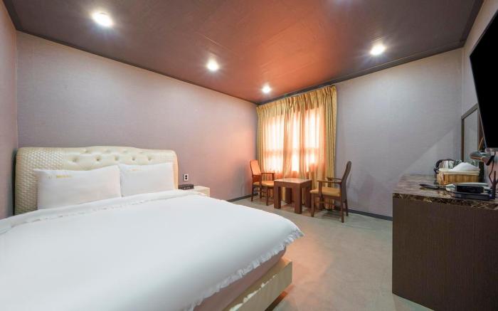 Yeongdeok E (e motel)