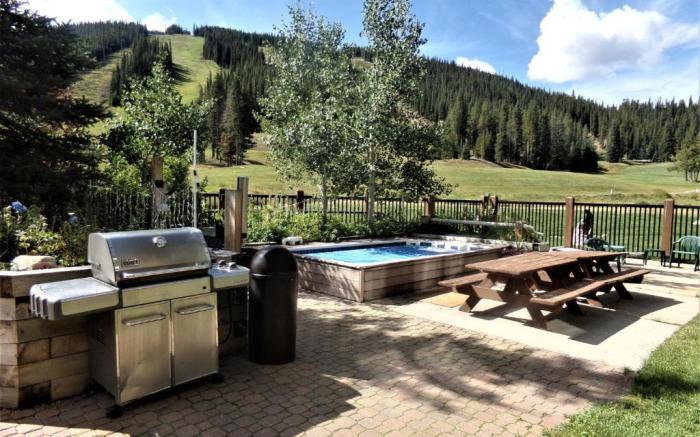 Fox Pine Lodge 3 bed 3 bath FPAF3