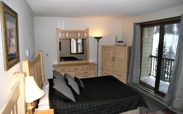 Fox Pine Lodge Hotel Room 2 FPAFH2