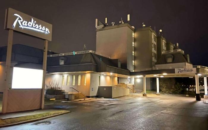 Radisson Hotel & Conference Centre West Edmonton