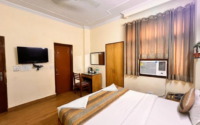 Hotel Sehaj Continental 