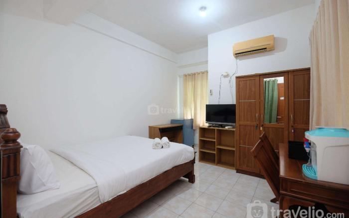 Cozy Homey Studio Margonda Residence 1 By Travelio