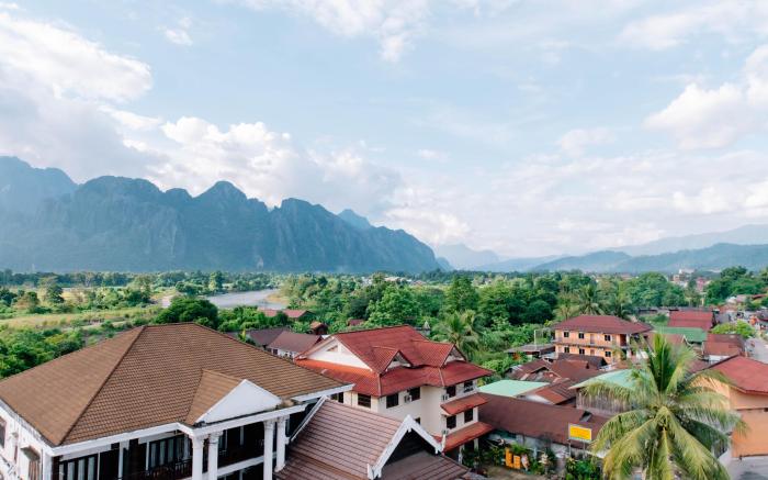 Lisha Roungnakhone Hotel.